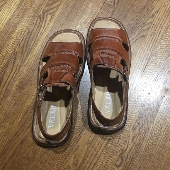 veeko sandals